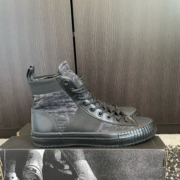 John Varvatos Winterized High Tops US 8.5 (Fits like 9.5) - Picture 6 of 7